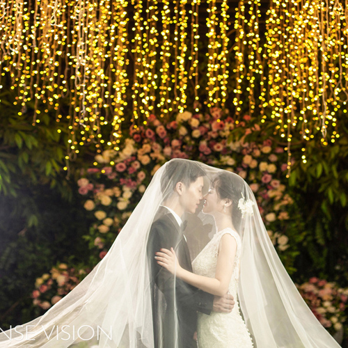 【上海婚纱摄影工作室】怎么拍摄夜景婚纱照 有哪些技巧