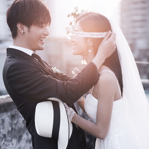 【上海婚纱摄影工作室】矮个子新郎怎么拍摄婚纱照 有这些需要注意
