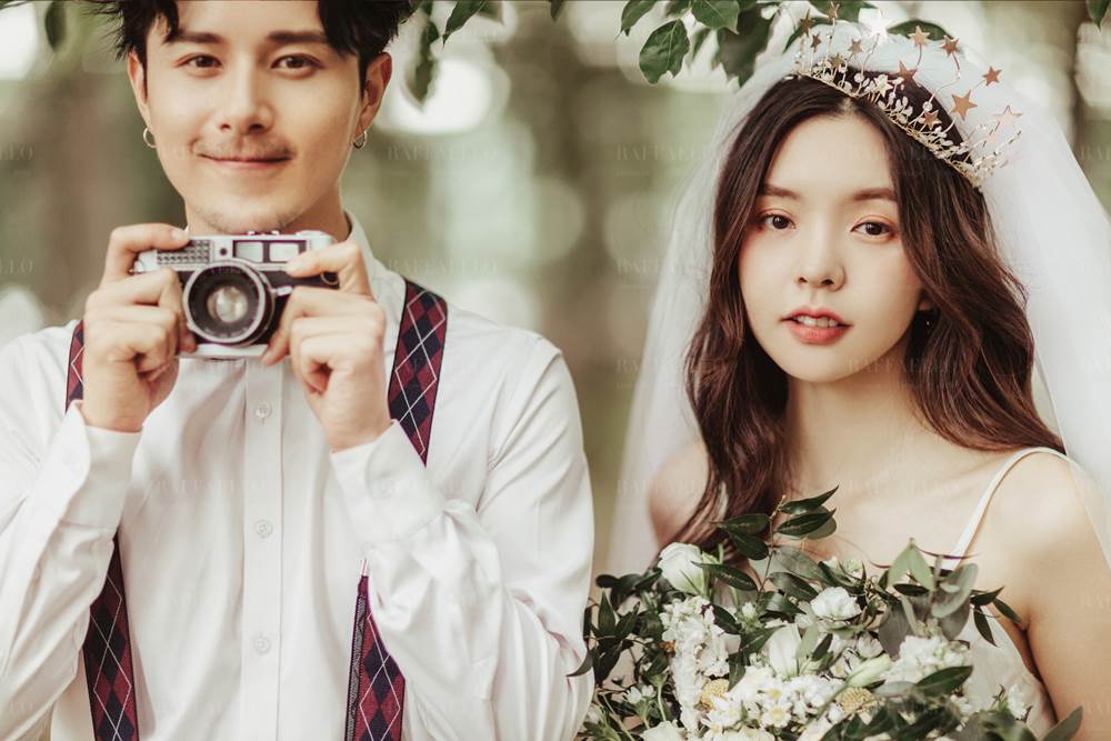 【上海婚纱摄影工作室】做好这些，夏天也能舒服的拍婚纱照