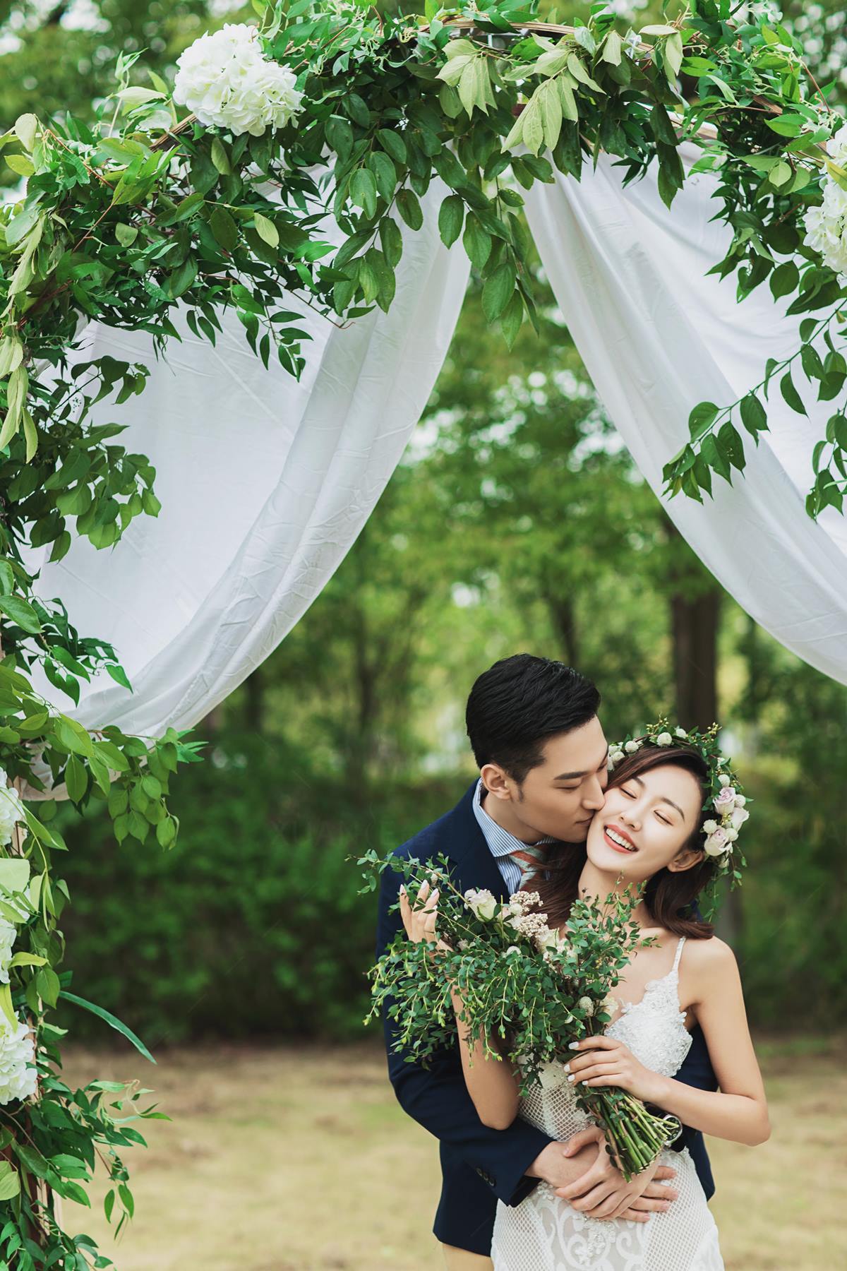 上海拍婚纱摄影_上海街拍美女